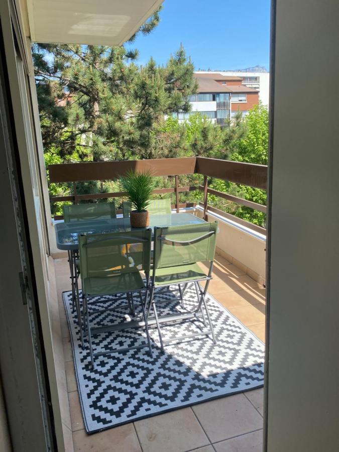 Chez Tata Emma Apartman Annecy Kültér fotó